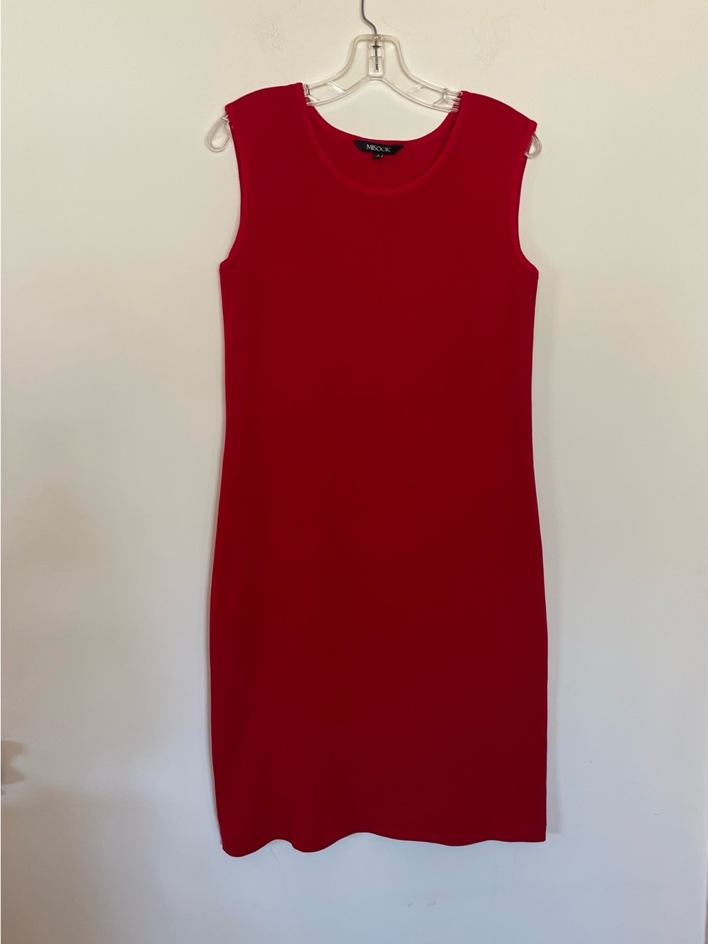 Misook‎ Red Sleeveless Midi Sheath Dress Classic Knit Minimalist Quiet Luxury